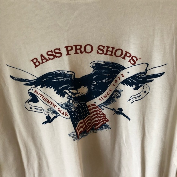 Men’s tee size medium bass pro - Picture 2 of 3